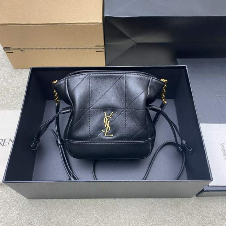 Picture of Saint Laurent Handbags _SKUfw219549961fw